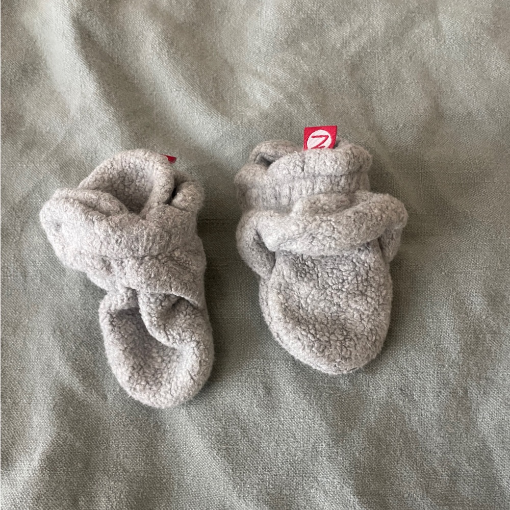 Zutano Soft Gray Baby Booties